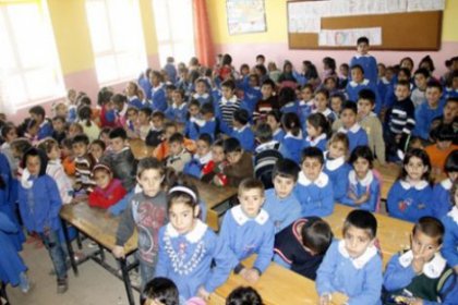 'Türkiye'de öğrenciler okula aç ve uykusuz gidiyor'