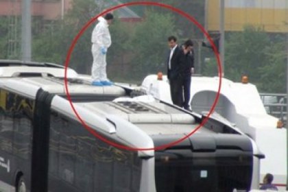 Zincirlikuyu'da metrobüs üzerinde ceset bulundu