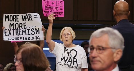 ABD Senatosunda 'Savaşa hayır' eylemi