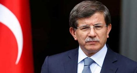 Ahmet Davutoğlu'ndan Zaman muhabirine tepki