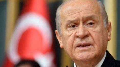 Bahçeli: Davutoğlu doğan görünümlü şahin