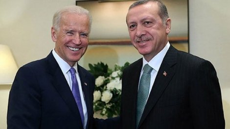 Biden özür diledi