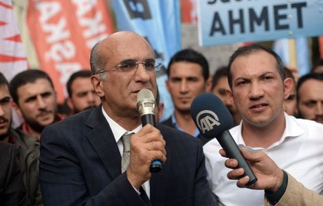 CHP Genel Başkan Yardımcısı Tekin Bingöl, Yargı Paketi Eylemin'de
