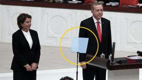 Cumhurbaşkanı Erdoğan TBMM'nin açılışında promter ile konuştu