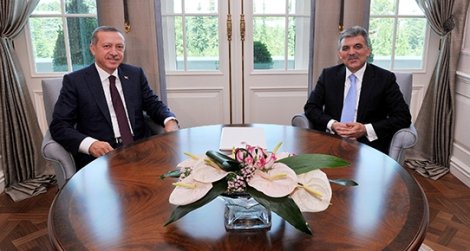 Cumhurbaşkanı Gül, Başbakan Erdoğan'ı geçti