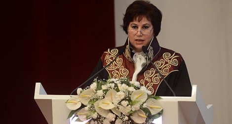 Danıştay Başkanı Güngör'den de 'yargı kararlarına eleştiri' uyarısı