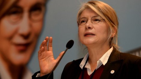 Emine Ülker Tarhan'dan CHP'ye MİT eleştirisi