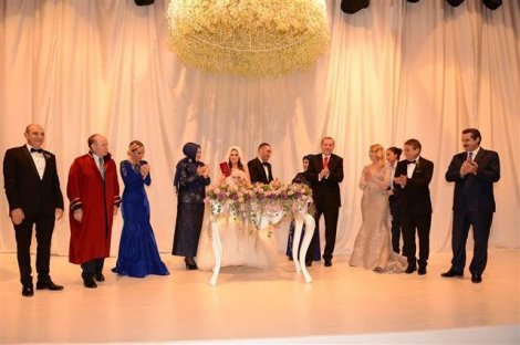 Erdoğan Mustafa Kefeli'nin oğlu Onur Kefeli'nin düğününe katıldı
