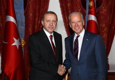 Erdoğan ve Biden Beylerbeyi Sarayı'nda bir araya geldi