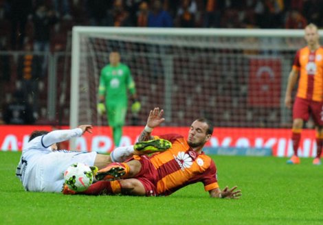 Galatasaray'da Kasımpaşa Sendrumu bitti 2-1 yendi