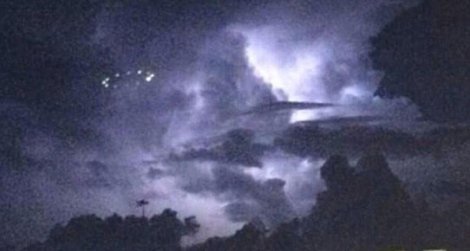 Houston'da UFO görüldü