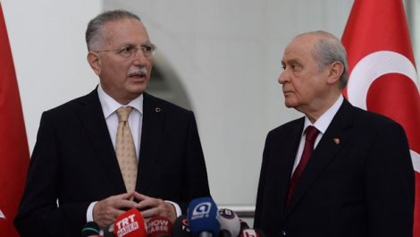 İhsanoğlu, MHP'yi ziyaret etti