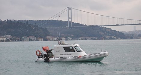 İstanbul Boğazı'ndan kadın cesedi çıkarıldı