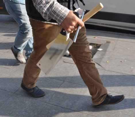 İstanbul Üniversitesi’nde öğrenci kavgası: 42 gözaltı