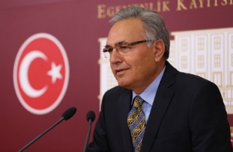 Serindağ: ''Soru önergelerine de cevap verilmiyor''