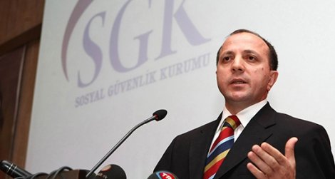 SGK'da deprem başladı