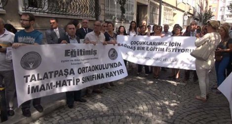 Şişli'de 'İmam Hatip sınıfı' protestosu