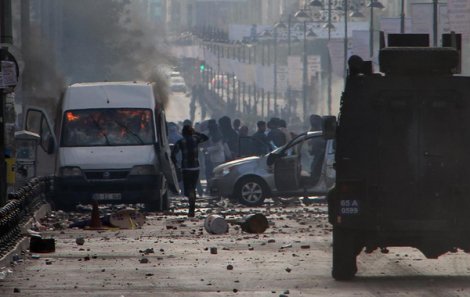 Tehlikeli Tırmanış; Bilanço 35 ölü