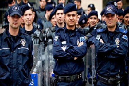 500 polisin görev yeri değişti