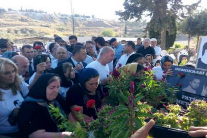 Ahmet Atakan mezarı başında anıldı