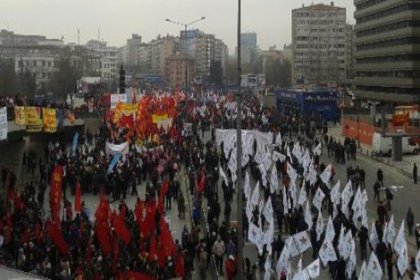 Ankara'da 'bozuk düzen'e karşı yürüyüş!