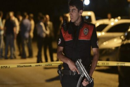 Ankara'da çatışma: 1'i polis 3 yaralı