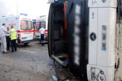 Ankara'da yolcu otobüsü devrildi