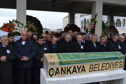 Belovacıklı'nın cenazesi; Kılıçdaroğlu, Baykal ve Karayalçın'ı biraraya getirdi