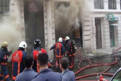 Beyoğlu'nun ünlü otelinde yangın çıktı