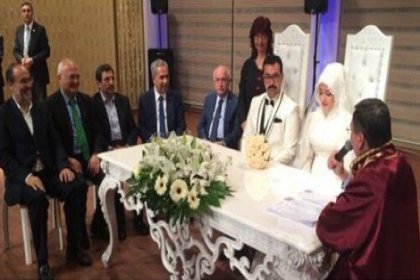 Bir yanda Soma bir yanda düğün