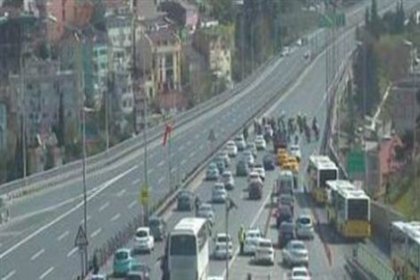 Boğaziçi Köprüsü'nde bomba paniği