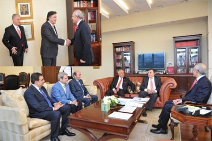 Çetin Özaçıkgöz Kılıçdaroğlu’nu ziyaret etti