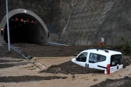 Düzce'yi de sel aldı!