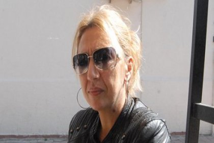 'El işareti'nden alıkonulan kadın: AKP'li arkadaşımın davetiyle gitmiştim