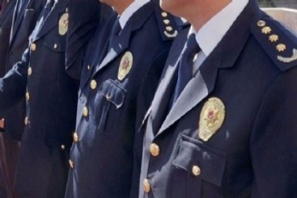 Emniyet'te 17 personel açığa alındı