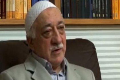Gülen'den 'Humeyni gibi dönecek' iddiasına videolu yanıt