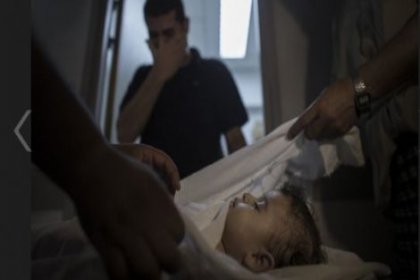 İsrail Gazze'ye ölüm yağdırmayı sürdürüyor