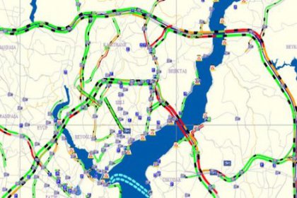İstanbul'da trafik durdu