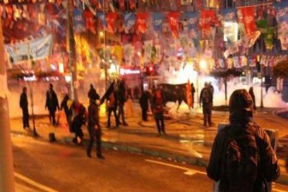 Kadıköy'de Berkin Elvan yürüyüşüne polis müdahalesi!