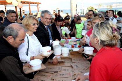 Karşıyaka'da su kaybı seferberliği