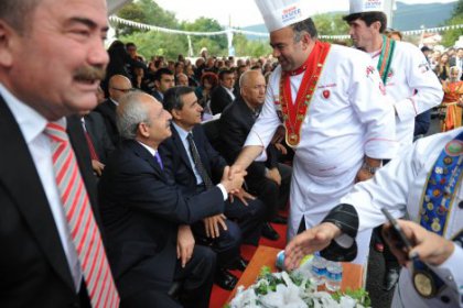 Kılıçdaroğlu: 'Çocuğu siyasi meta haline getiriyoruz'