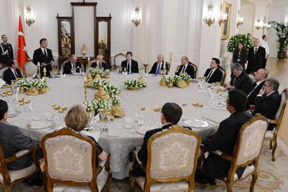 Kılıçdaroğlu Cumhurbaşkanı ve Hollande ile yemekte buluştu