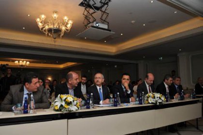 Kılıçdaroğlu, İstanbul’da Duyarlı Hukukçular Platformu ile buluştu