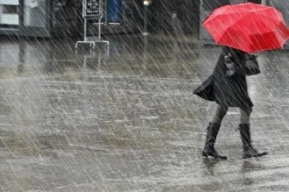 Meteoroloji'den sağanak ve fırtına uyarısı