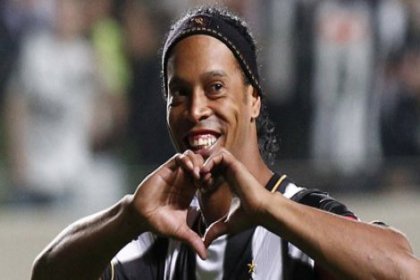 Ronaldinho transferine onay
