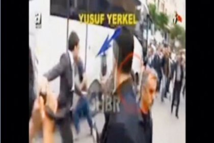 Saldırı uğradığı yalan! Tekmeden önceki videosu da çıktı