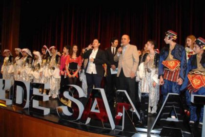 Sanat Engel Tanımadı