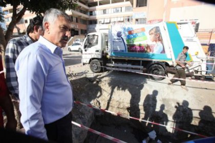 Seyhan'da Çöp Konteynerleri Yer Altına Alınmaya Başlandı