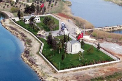 Süleyman Şah Türbesi'ne Türk bayraklar indirildi mi?
