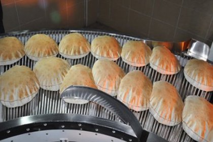 Suriyeli sığınmacılara 'Tayyib' marka ekmek